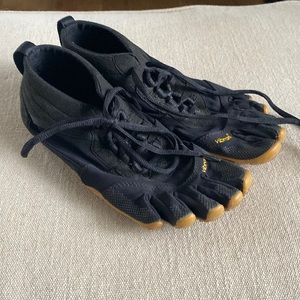 Vibram EU40/USA8.5-9